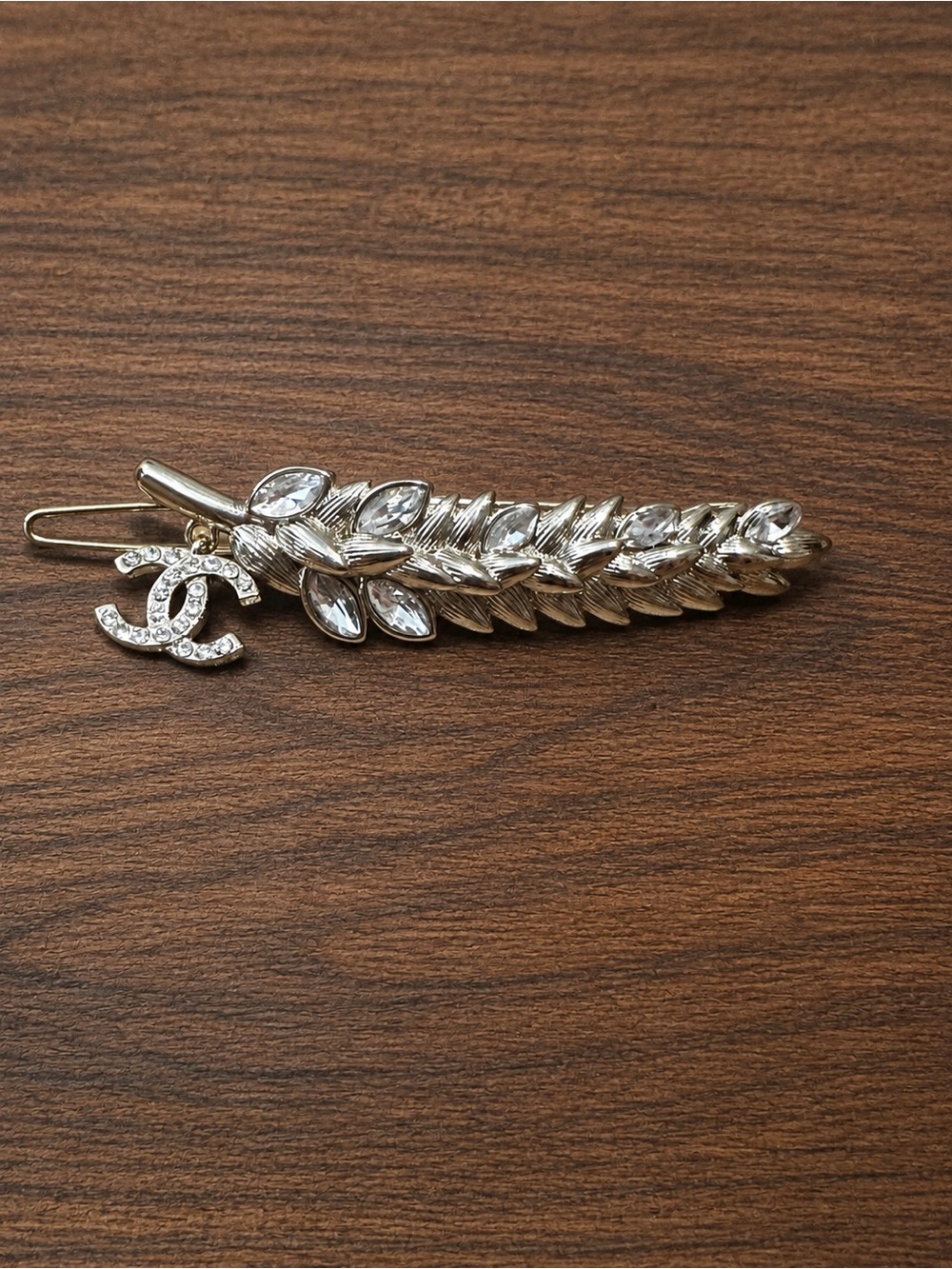 Crystal Leaf Hair Clip with Double C Charm - Picture 1 of 2